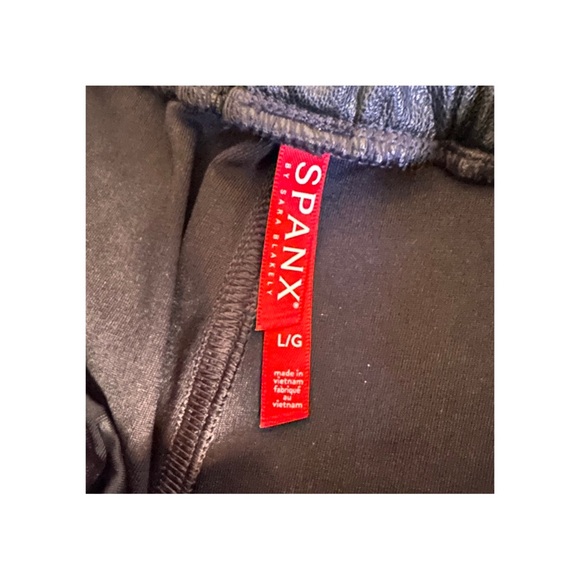 Spanx Faux Leather Joggers - Picture 5 of 6